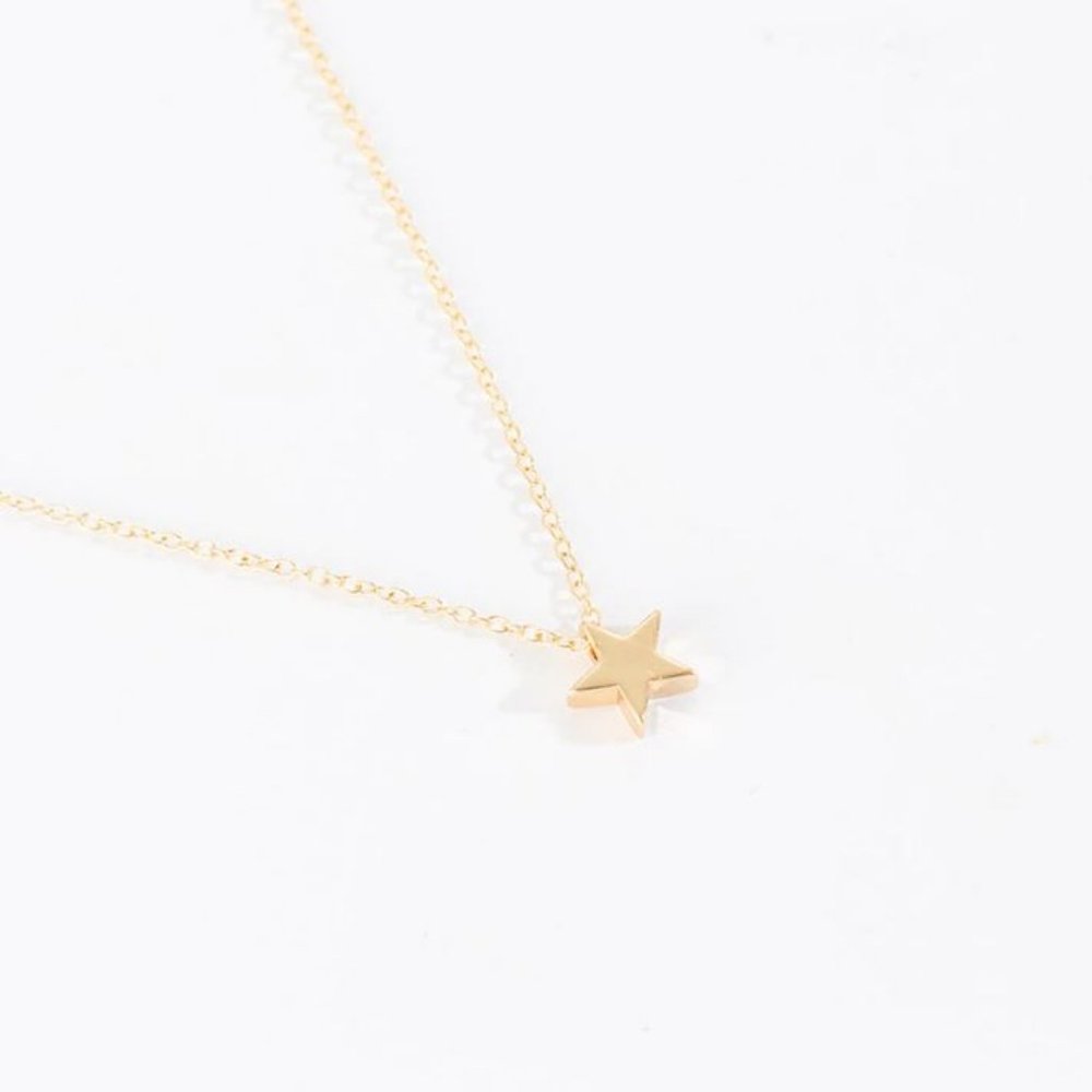 ❤️ 3/$30 Minimalist Star Necklace - Picture 4 of 7